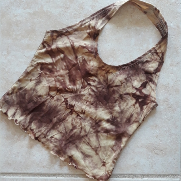Adorable halter crop top - Picture 8 of 8